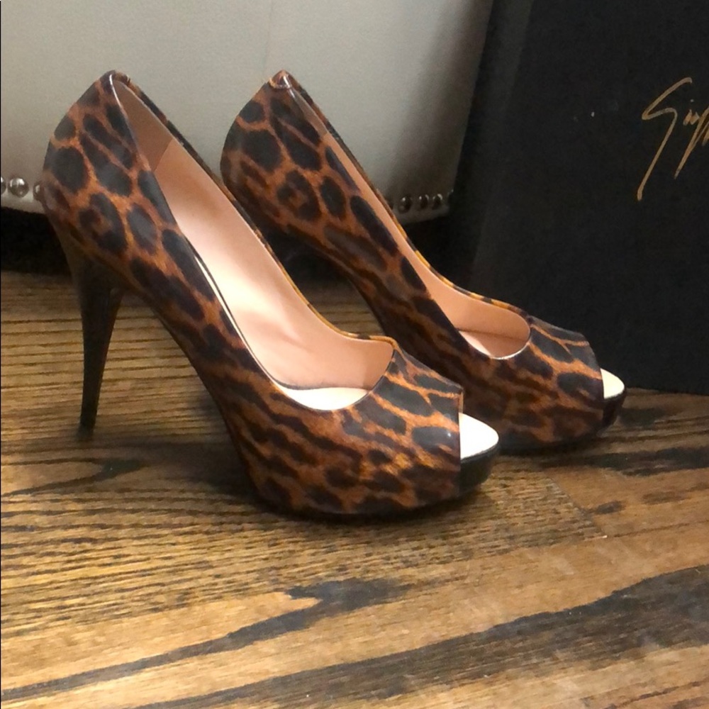 Giuseppe Zanotti leopard platform pumps